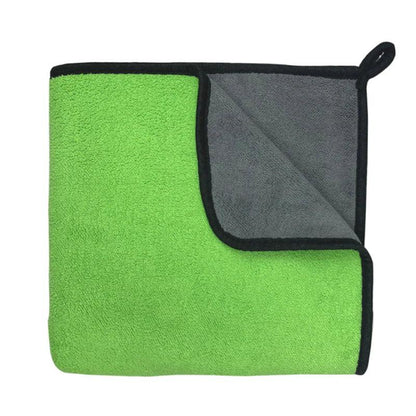 Quick-Drying Soft Fiber Towels for Dogs and Cats - Ultimate Water-Absorbent Bath Towels for Convenient Pet Care.