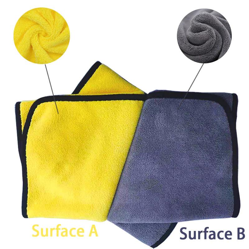 Quick-Drying Soft Fiber Towels for Dogs and Cats - Ultimate Water-Absorbent Bath Towels for Convenient Pet Care.