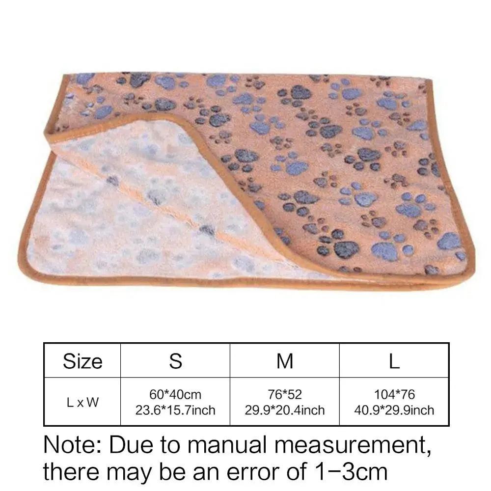 Cozy Cartoon Paws Pet Blanket - The Perfect Soft Mat for Dogs and Cats.