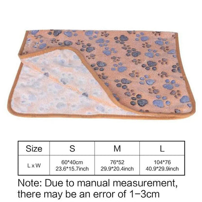 Cozy Cartoon Paws Pet Blanket - The Perfect Soft Mat for Dogs and Cats.