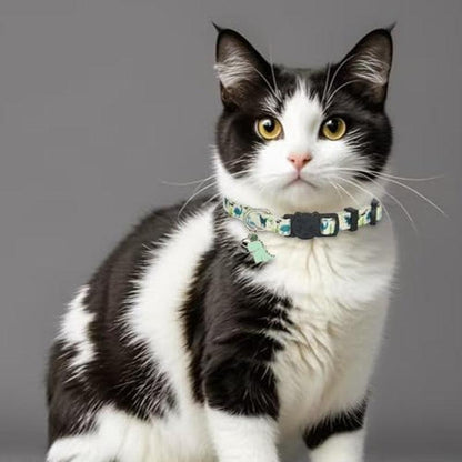 Breakaway Cat Collar Set, 2-Pack Cotton Collars with Bells, Adorable Dinosaur Design for Kittens.