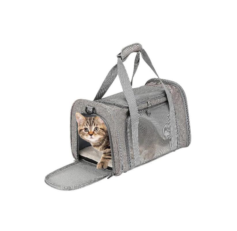 Premium Soft-Sided Pet Carrier for Cats and Dogs - Ideal for Travel and Transport.